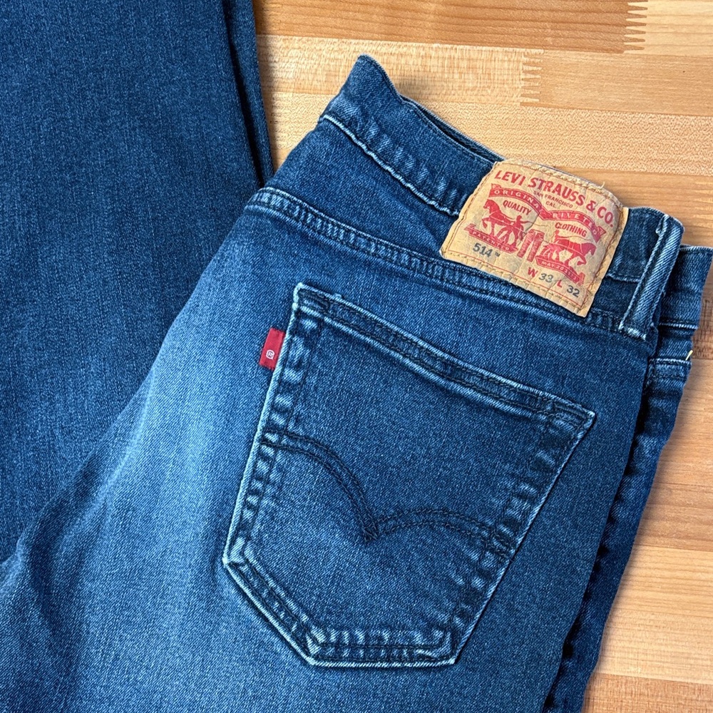 Levi's 514 33 x 32 Dark Blue Denim Jeans